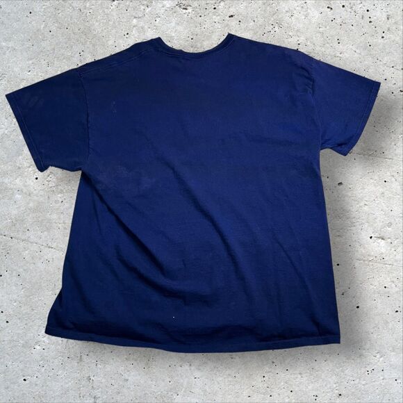 Bud Light Beer Sports Football Players Graphic T-Shirt Patched Logo Navy Sz 2XL - Picture 6 of 11